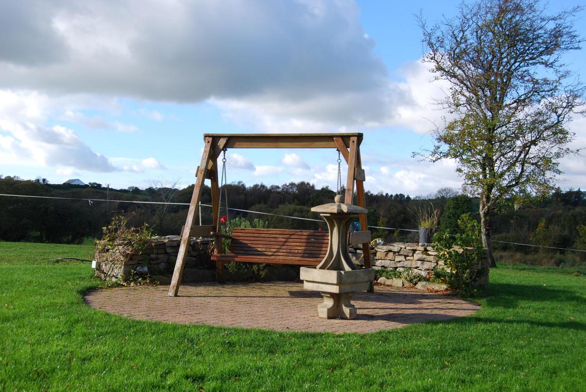 The Garden Gates Guest Accommodation Castlebar Exterior foto